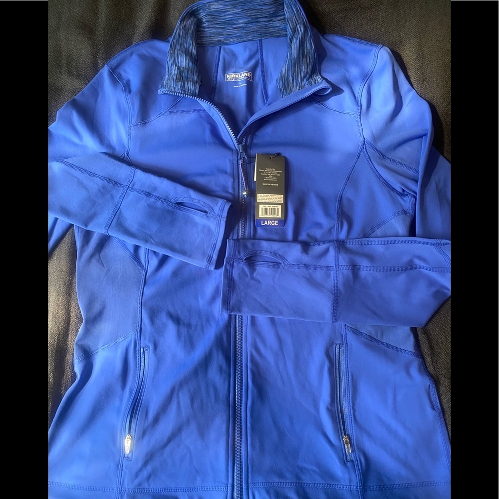 NWT Woman’s Kirkland Signature Zippered Jacket